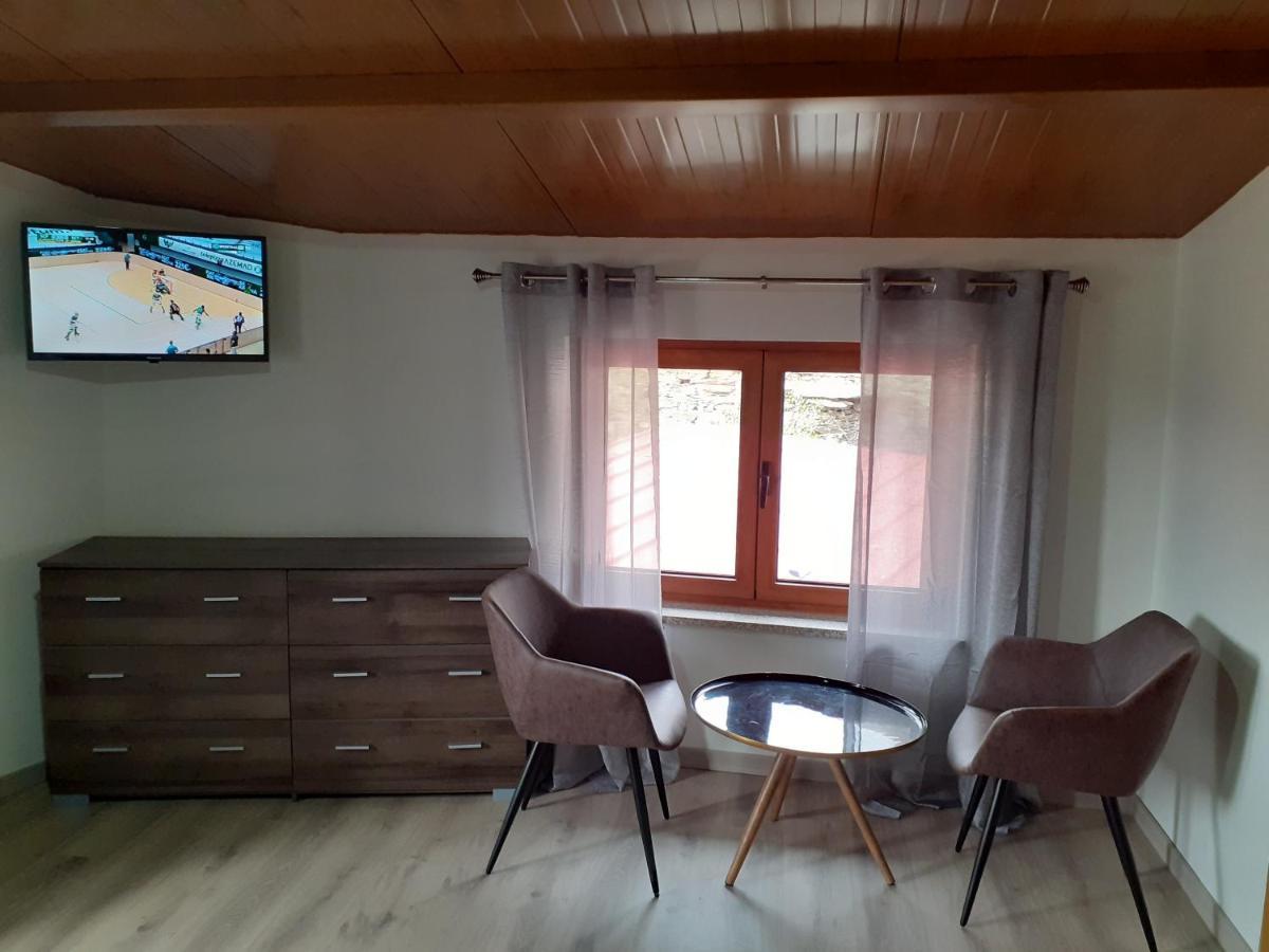 הוילה קסטרו דאירה Casa Mota Pinto מראה חיצוני תמונה